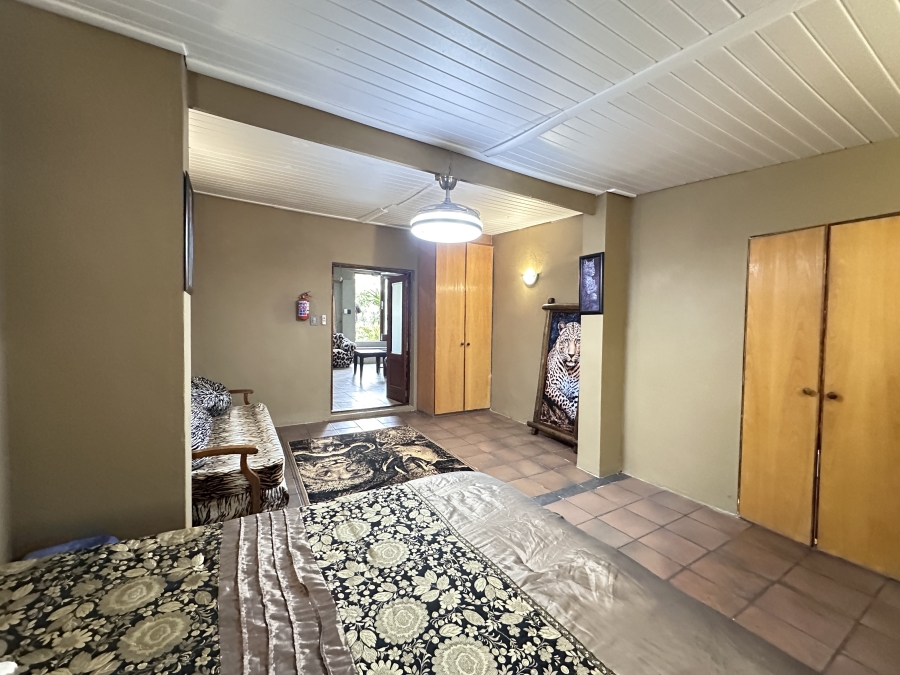 2 Bedroom Property for Sale in Stilbaai Oos Western Cape